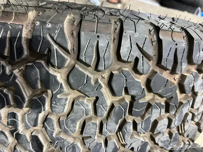 جنوط ايكون اصليه جمس سيرا اف جي مع ودواي 285.70.17 ت25 12