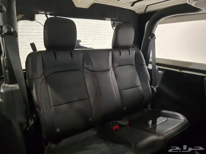 جيب رانجلر موديل 2020 بحالة الوكالة 11