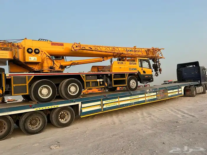 تأجير ونش 25 طن XCMG 2