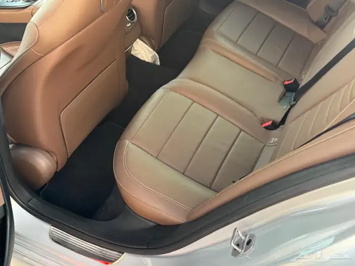 مرسيدس E200 موديل 2020 جفالي 6