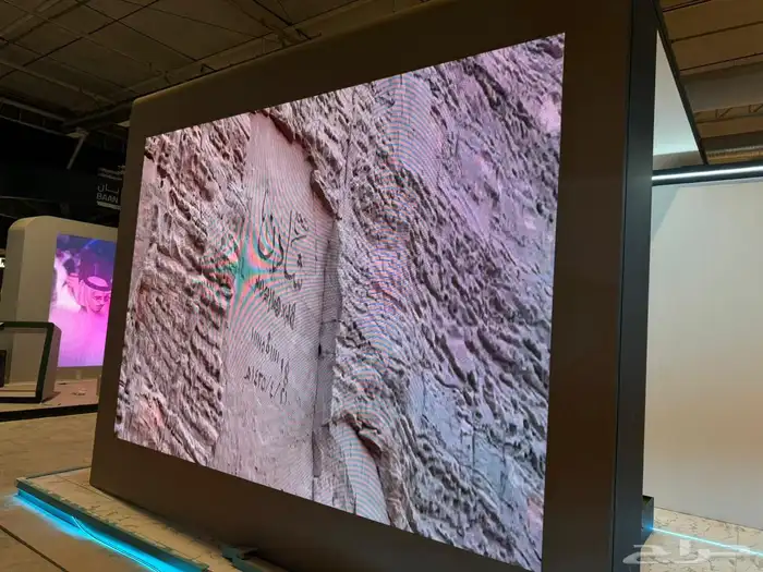 شاشات LED عملاقه للإيجار 4