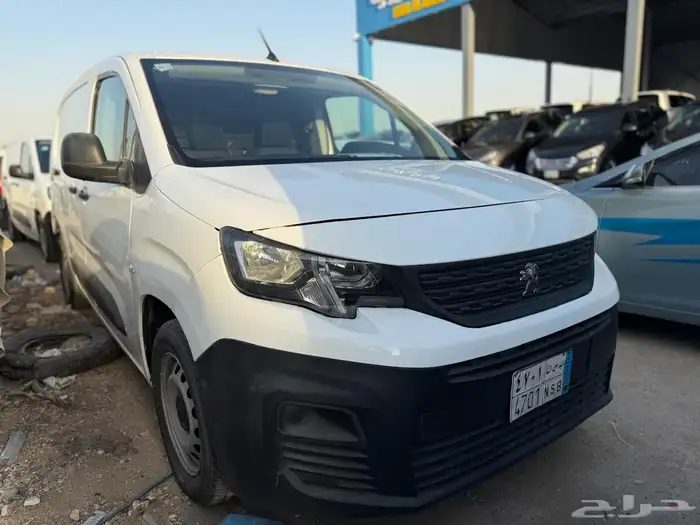 بيجو - بارتنر - 2022 - سعودي - قير عادي - ديزل 1