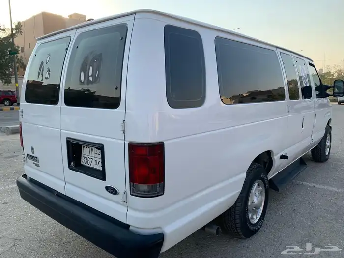 فان فورد 2013 لذوي الاحتياجات مخزن 3