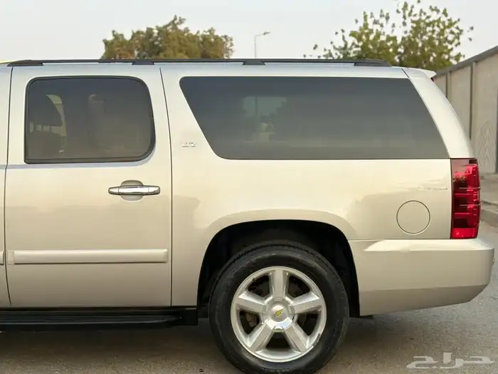 للبيع جمس تاهو فل كامل دبل 10