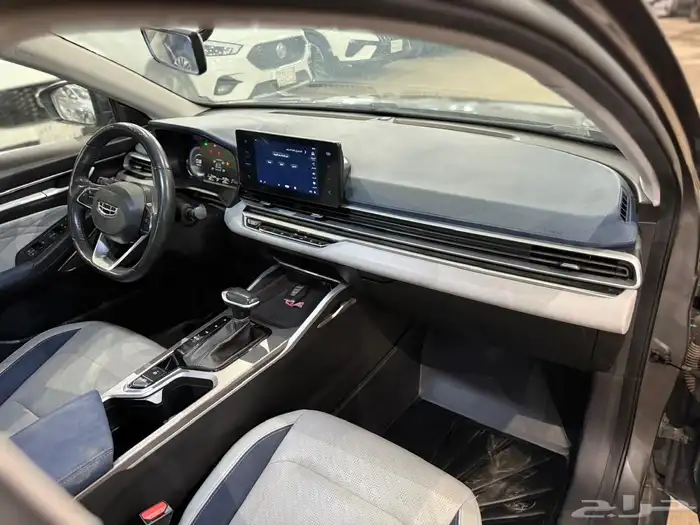 جيلي امجراند 7 موديل 2023 فل كامل . 11