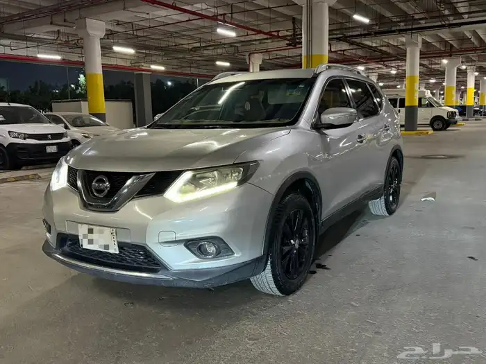 نيسان اكس تريل دبل 2015 - 7 مقاعد 0