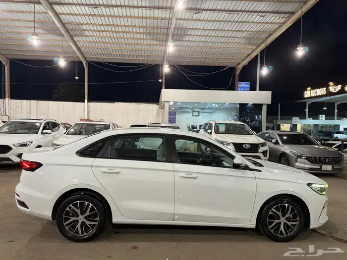 جيلي امجراند 7 موديل 2023 بحالة ممتازة. 6