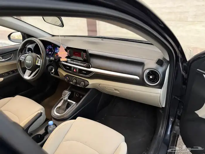 للبيع كيا سيراتو موديل 2022 استاندر 14