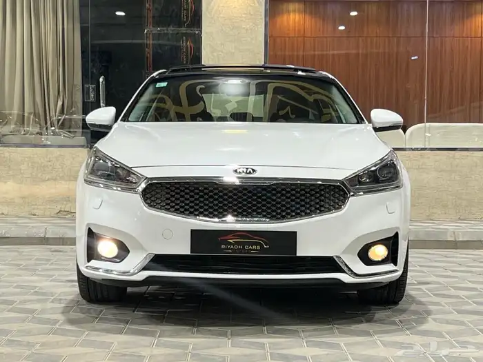 كيا كادينزا 2017 V6 فل (بحالة ممتازة) 2