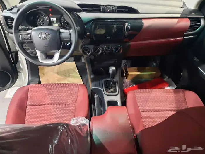 هايلوكس غمارتين دبل بريمي 2025 ديزل 2.4 قير توماتيك 8