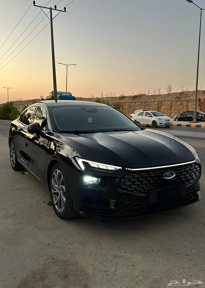 فورد تورس 2024 تيتانيوم 4