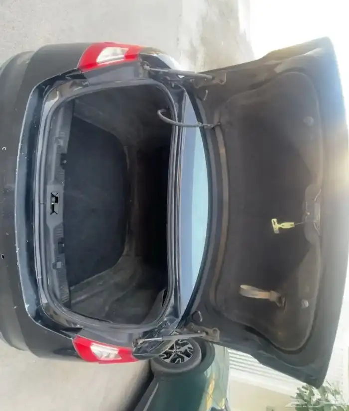 فورد توريس ستاندر 2010 9