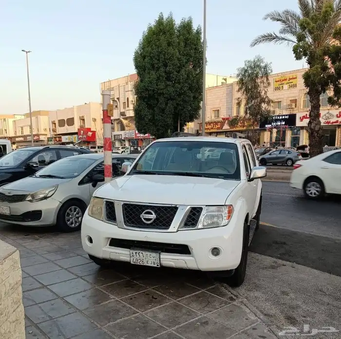 نيسان باثفندر 1