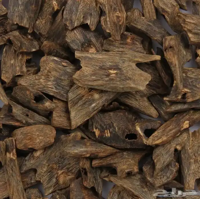 بخور عود كينام دبل سوبر فاخر بسعر مميز فرصة للمقتني والبائع 2