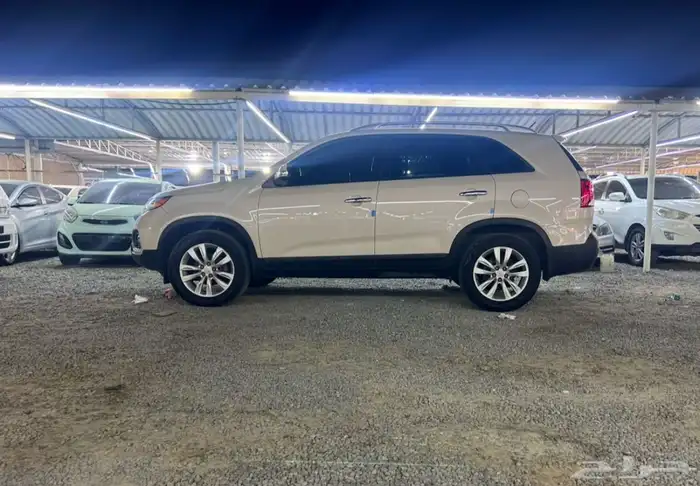 سورنتو ديزل لوحه دبي 1