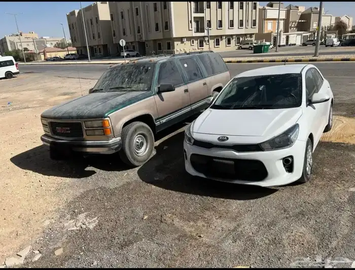 للبيع سيارتين جمس وكيا ريو 1