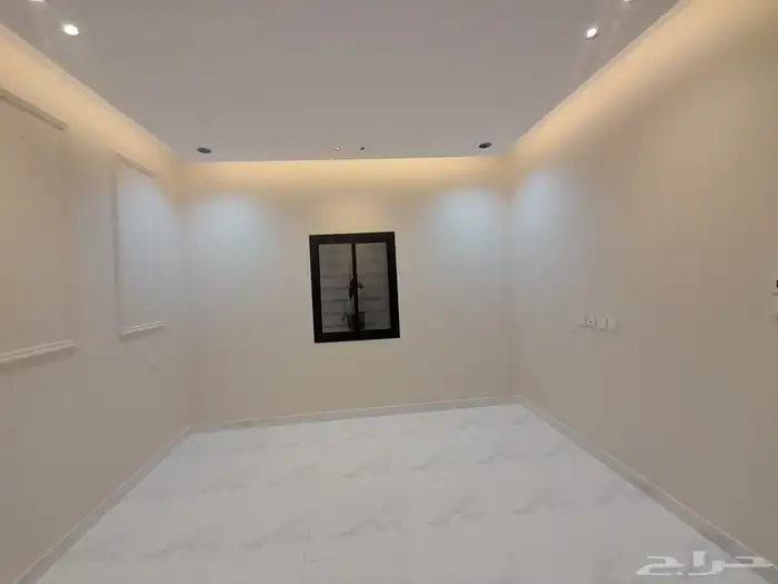 للبيع شقه دور ارضي بمدخل سيارة بسعر 550الف ف مخطط 6 9