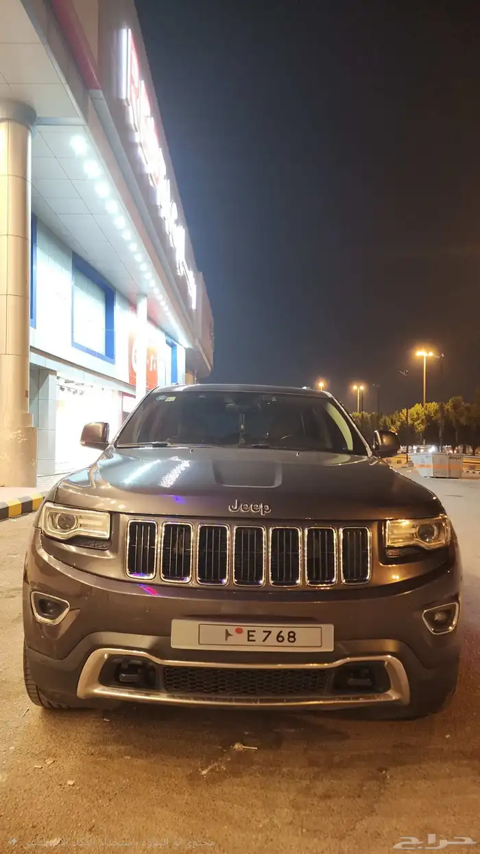 جيب جراند شيروكي ليمتد 2015 دبل V8 هيمي قمه بالنظافة 0