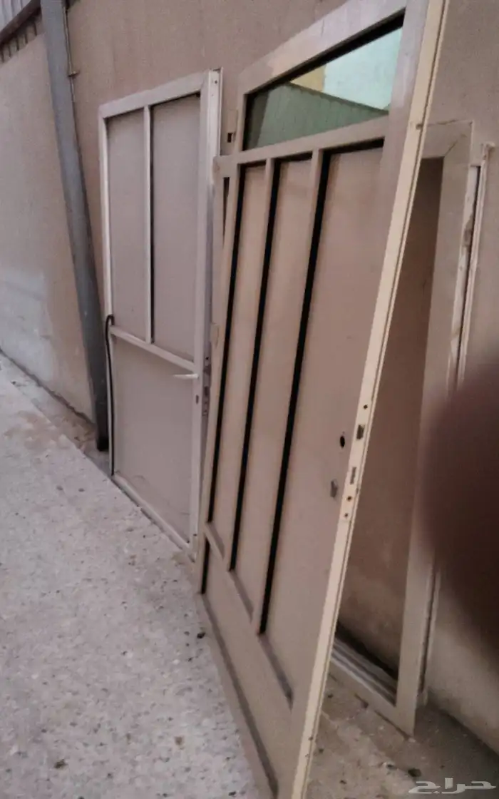 أبواب المنيوم مع مغاسل فيبر للمطابخ 3