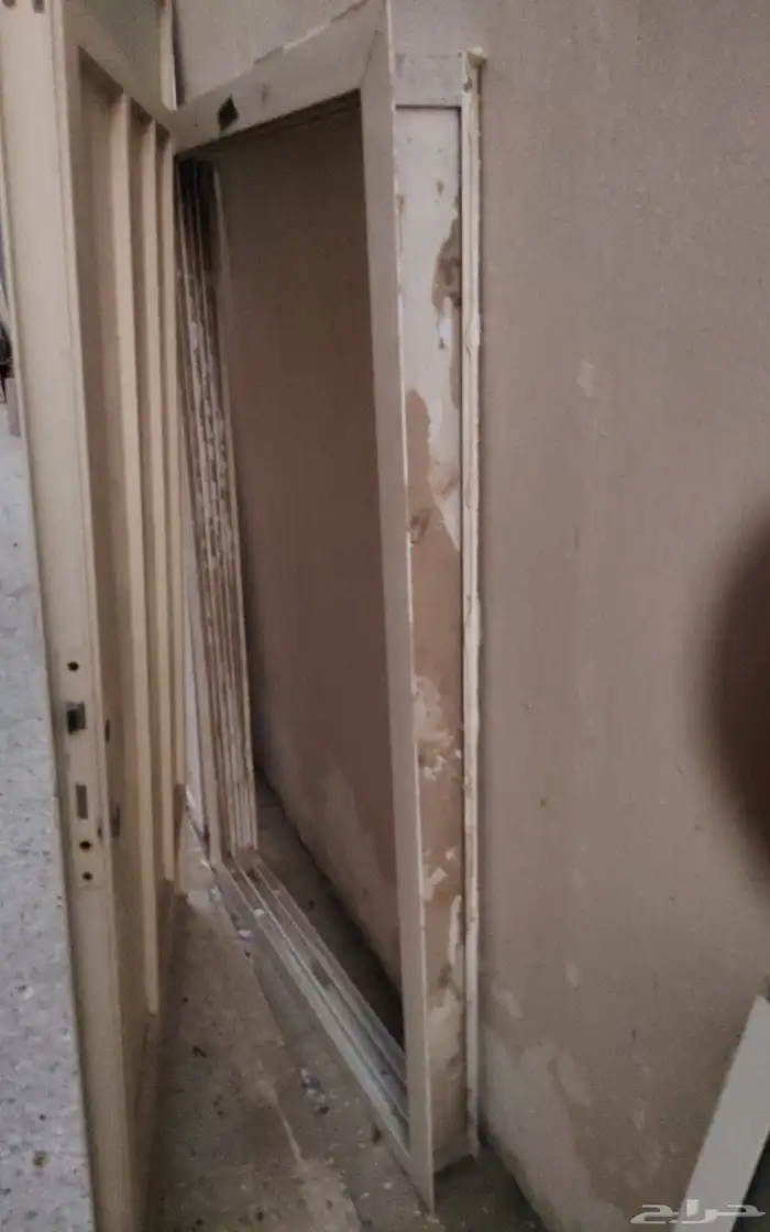 أبواب المنيوم مع مغاسل فيبر للمطابخ 2