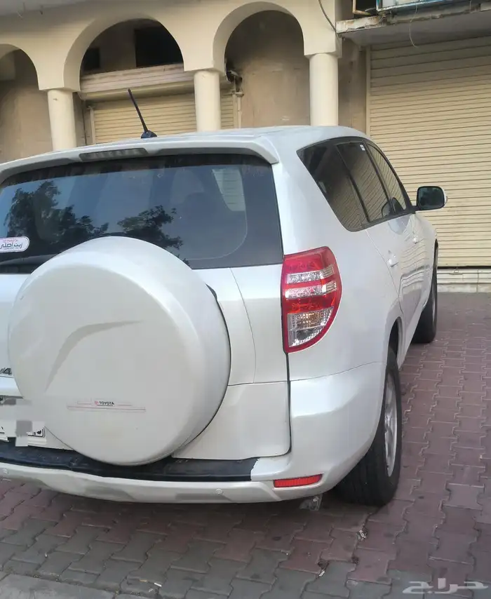 ديهاتسو تيريوس 7 مقاعد للإيجار و كيا سيراتو 2