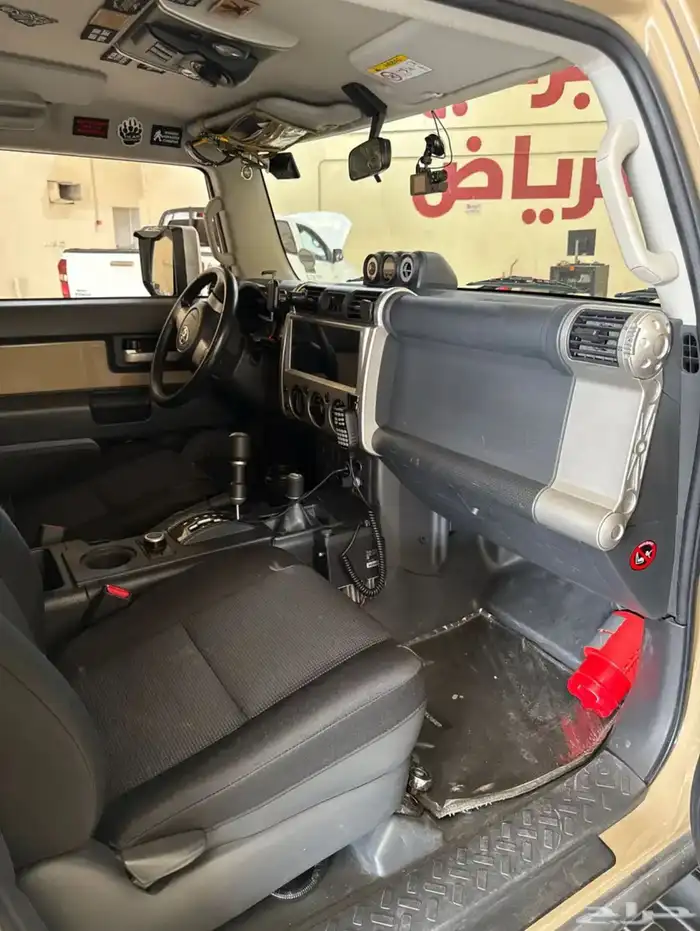 أف جي كروسر 2023 نظيف جدا للبيع 6