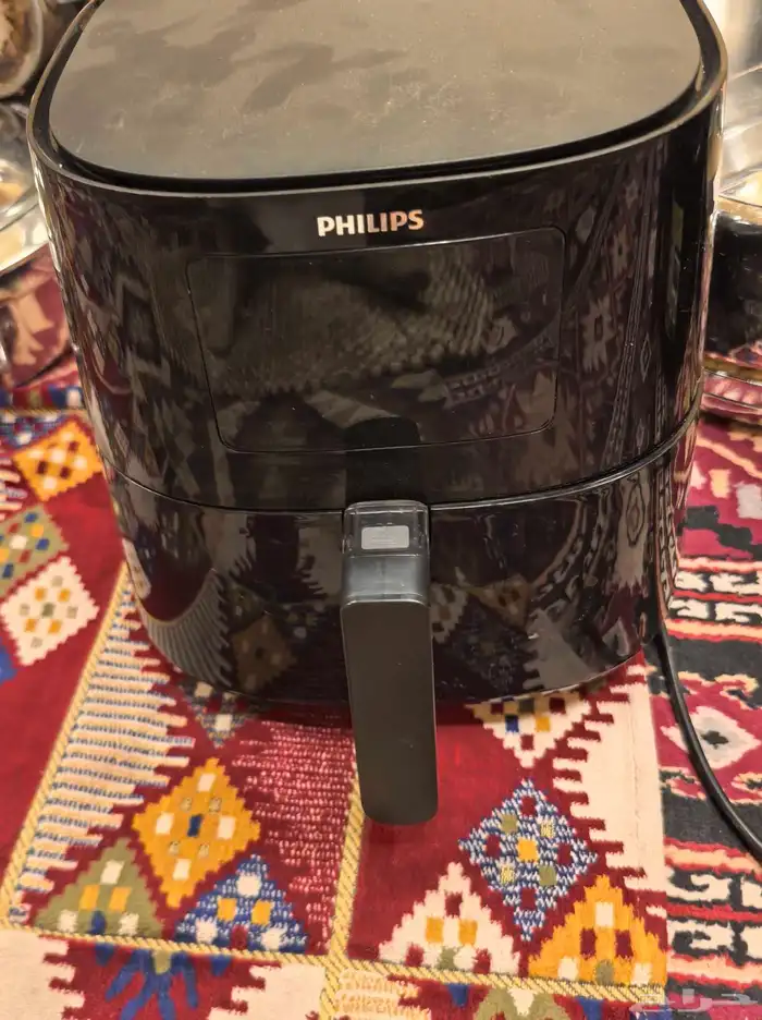 قلاية هوائية فليبس المعروفة نظيفة جدا 0