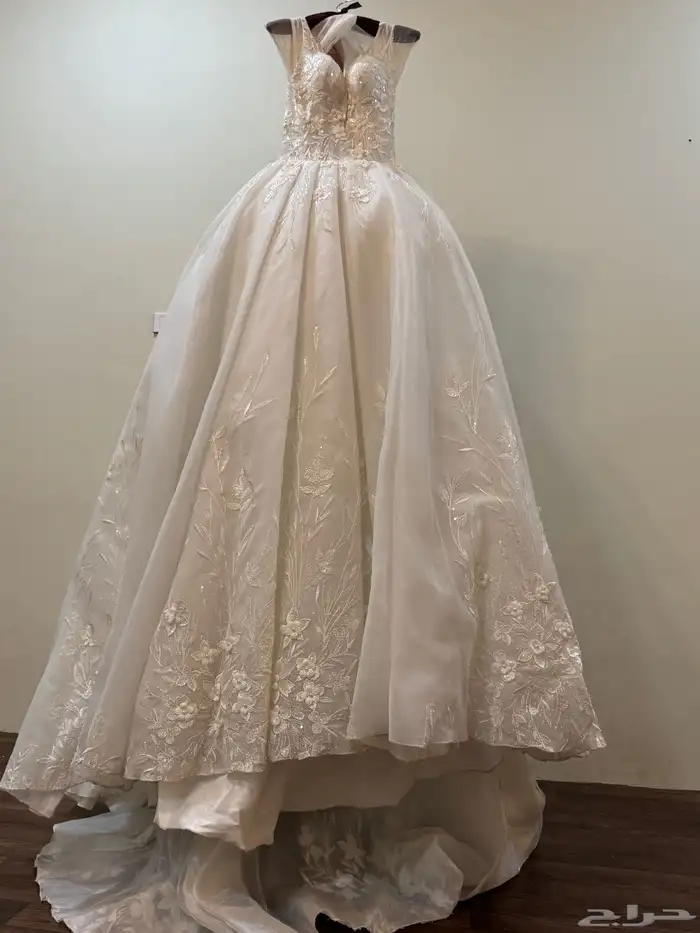 فستان زفاف 0