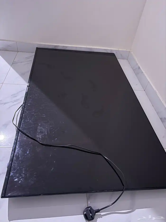 شاشه بلازمه فيه كسر الإصلاح تقريبا 400 حجمه 65 بوصه 0