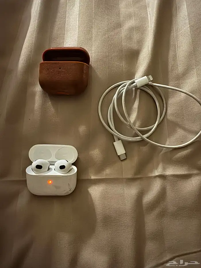 سماعات ايربودز الجيل 3 2