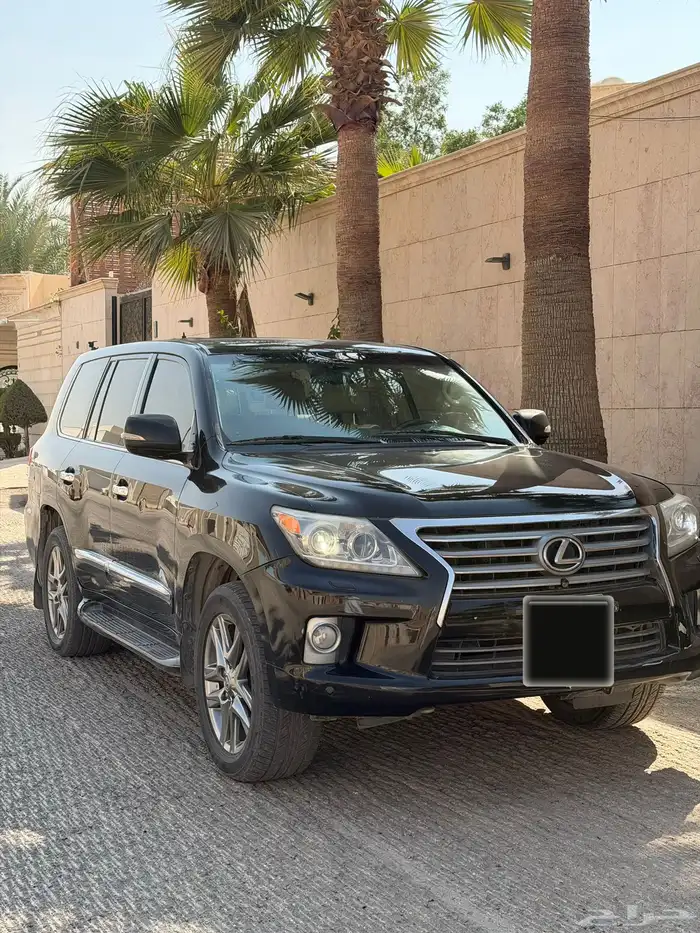 للبيع جيب لكززس 2013 4