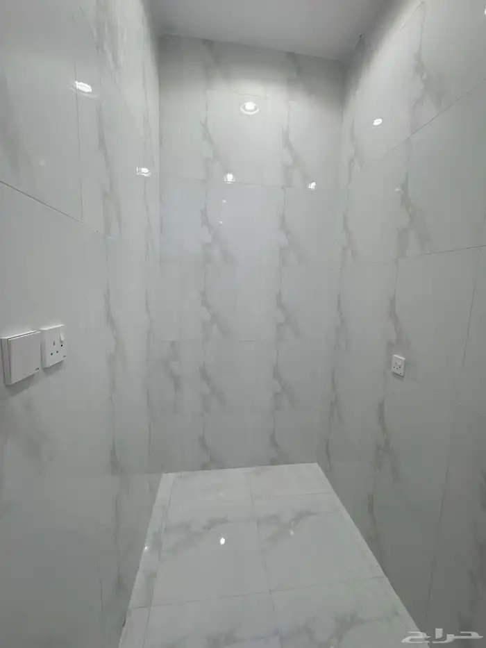 للبيع بالمحاله خلف حديقه المليون شقه دور أرضي بمدخل سياره 7