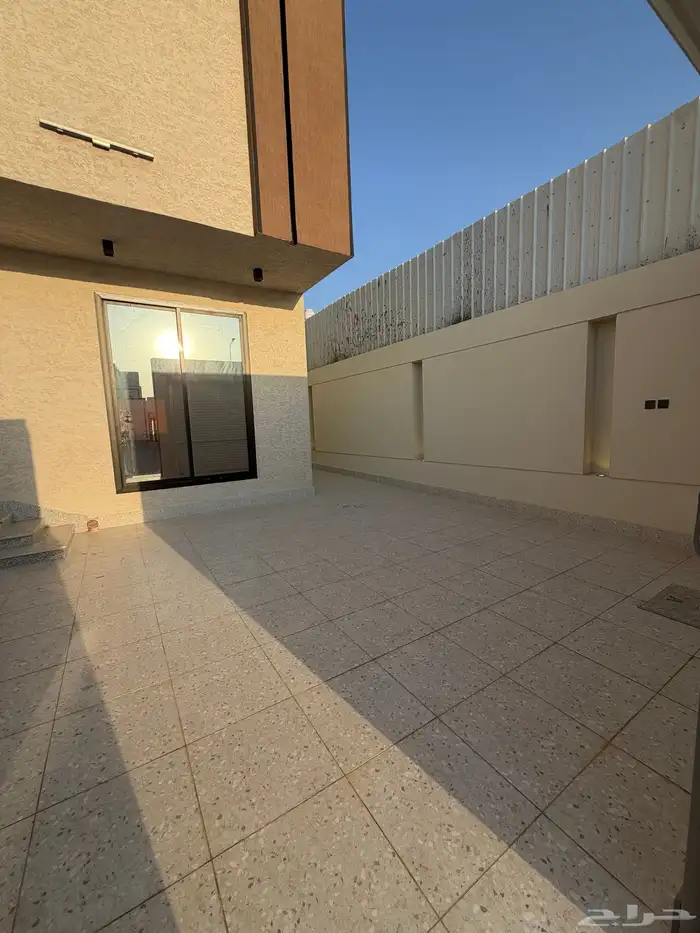 شقق تمليك ارضيه حي اليرموك 560 0