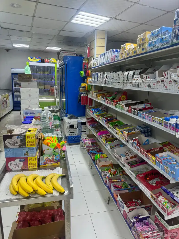 بقالة جاهزة للبيع للتقبيل بالكامل مع العقد والموقع مميز 5