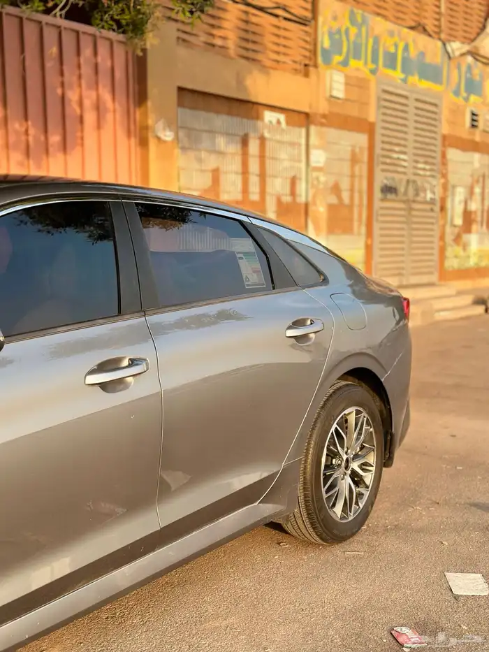 كيا k5 عداد 76 4