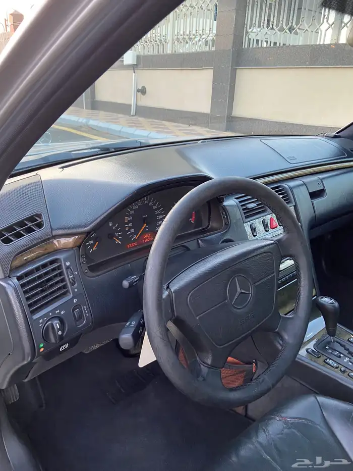 مرسيدس (( e420 موديل 1997 )) 1