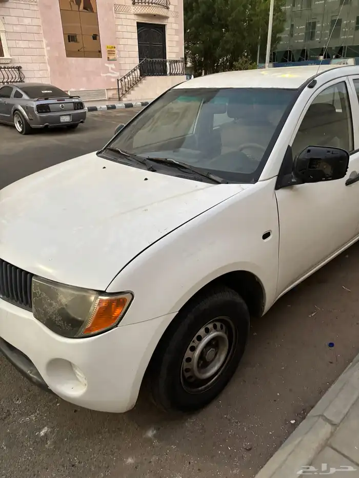 ونيت مستبيشي غمارتين 2008 11