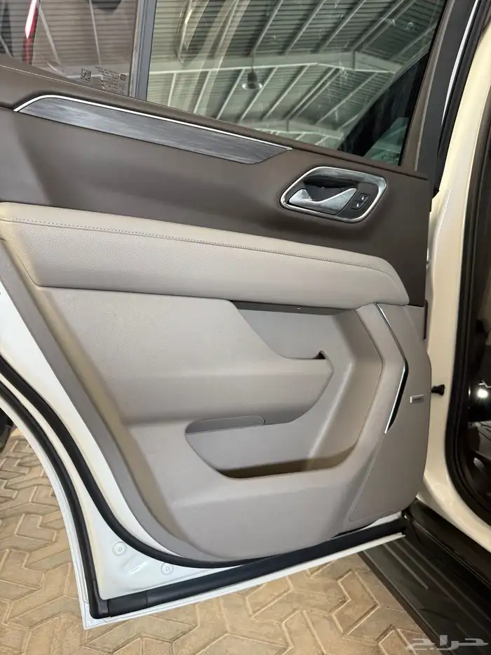 حي أم سي يوكن SLT موديل 2024 14