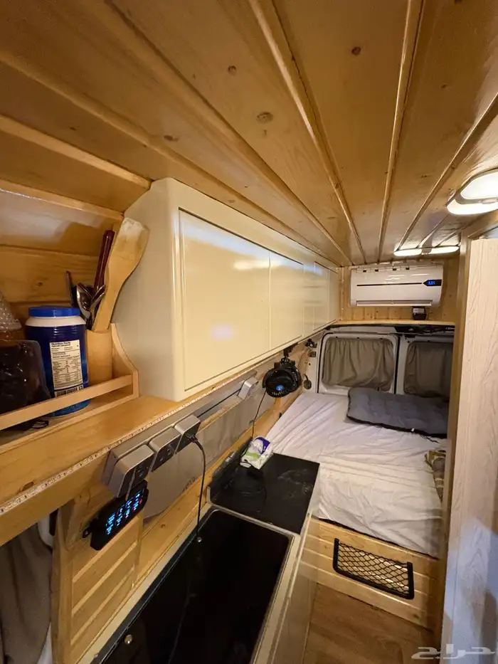 فورد E350 موتر هوم مخزن 27