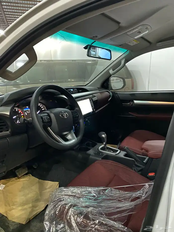 تويوتا هايلوكس 2025 بريمي دبل بنزين اقل سعر في السوق 10