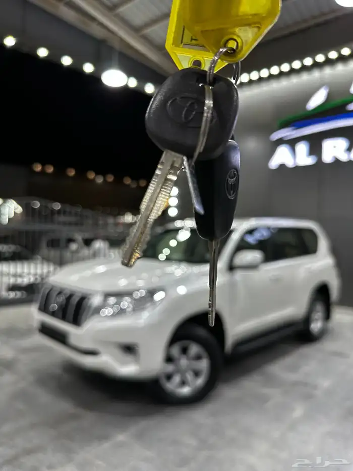 برادو ديزل 2019 بريمي لدى معرض(عبيد الرشيدي) 13