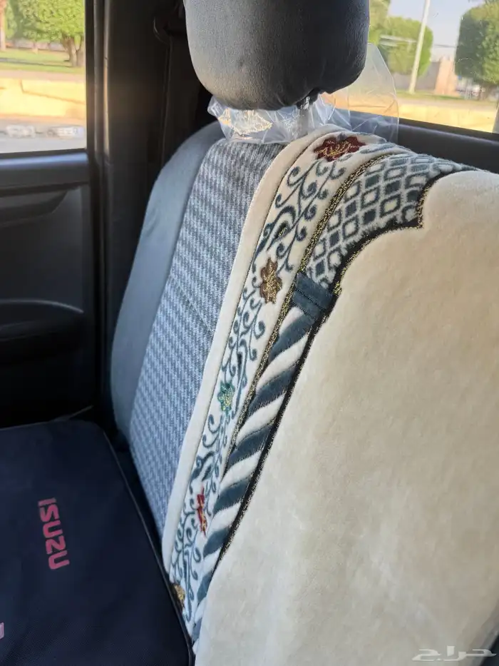 للبيع ايسوزو موديل 2022 نظيفة 25