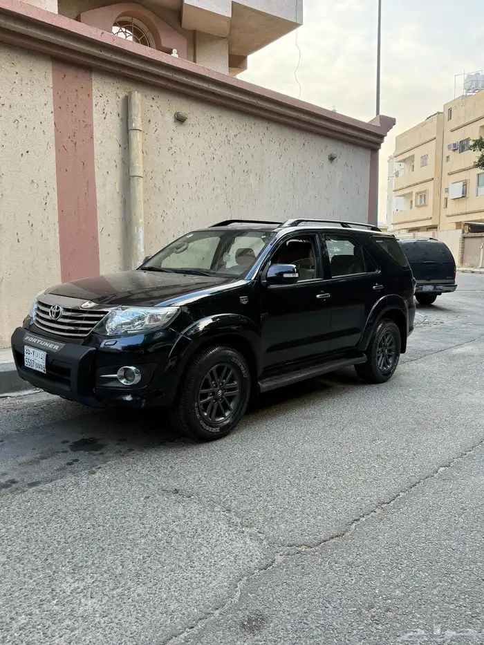 فورتشنر 2015 ( إصدار ستين عام ) 0