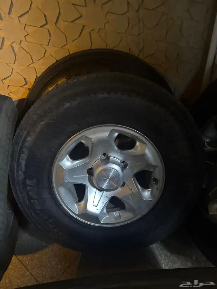 جنوط وكفرات جيب 1