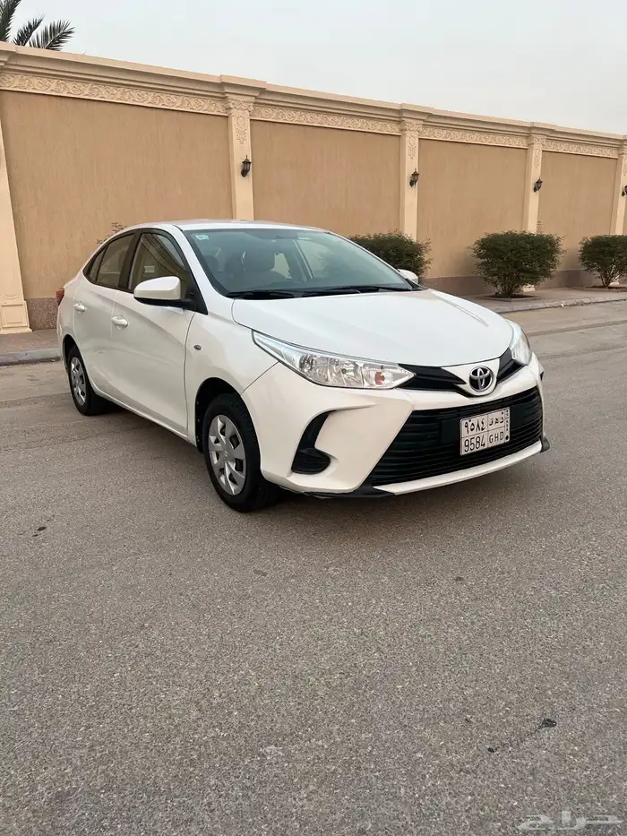 تويوتا يارس 2021 5