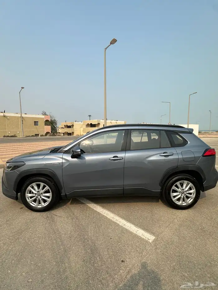 كورولا كروس اوفر هايبر 2