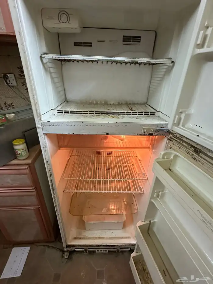 ثلاجه ب200فرن 300 2