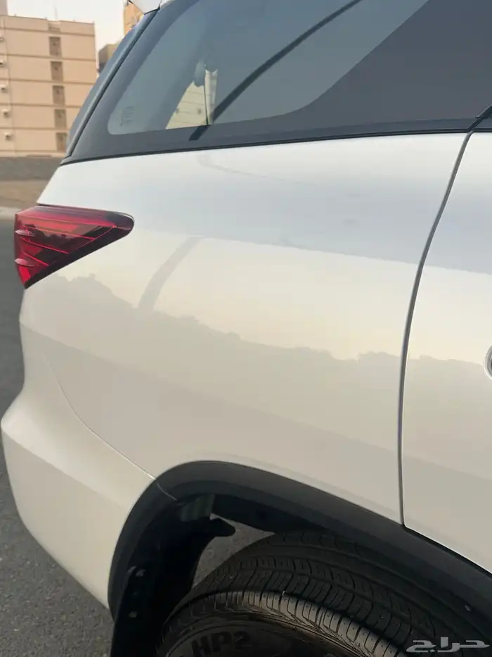 فورشنر 6 سلندر دبل (VX) 2023 ( بحالة الوكالة ) 25