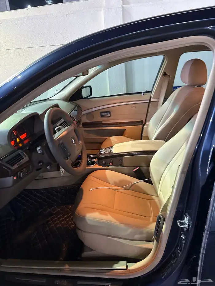 بي ام دبليو 730 13