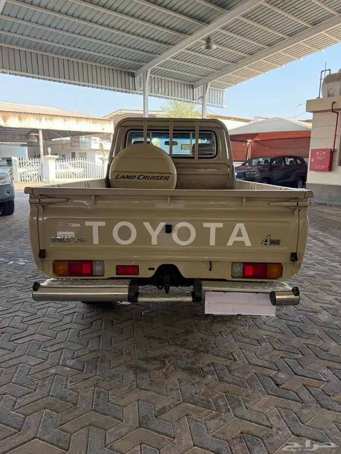 تويوتا شاص رفرف سعودي موديل 2018 13